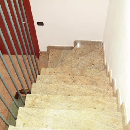 Artistika Golden Apartman *