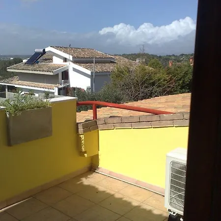 Artistika Golden Capitana