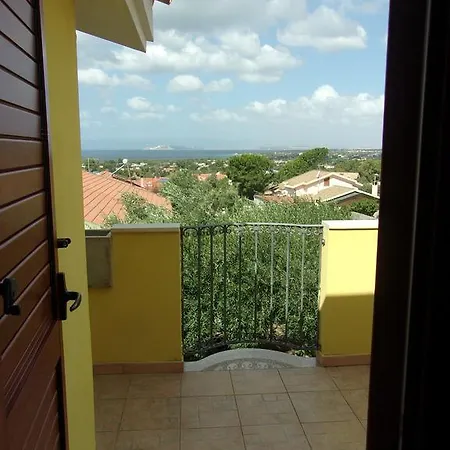 Artistika Golden Capitana